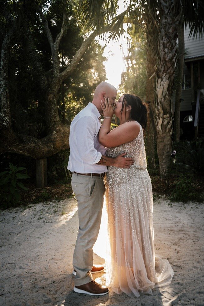 Charleston wedding with bride and groom during golden hour! 