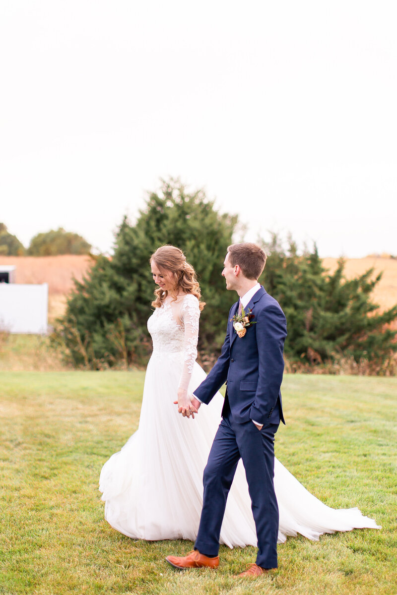 Emerald Pines Wedding - Sioux Falls Wedding Photographer - Madison & Dave - Highlights-243