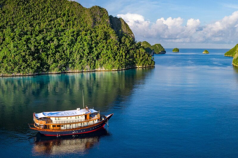 Experience the thrill of luxury yachting while exploring Indonesia's cultural heritage onboard Rascal