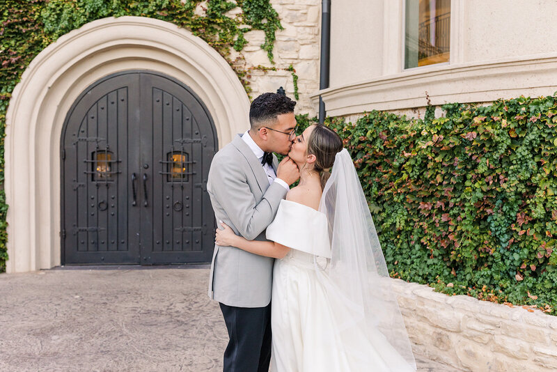 Lorena Ferraz and Gustavo Antonio Wedding _ Marissa Reib Photography _ Tulsa Wedding Photographer-820