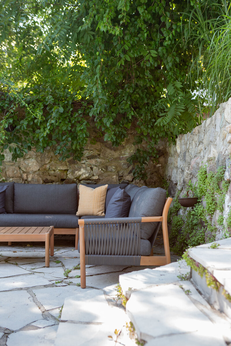Article-Pool-Outdoor-Furniture-LynneKnowlton.com-37