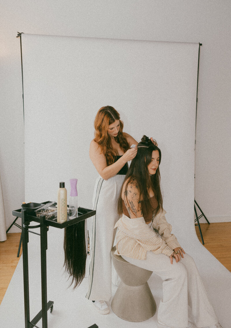 Cara Everts-LIVDN Hair Studio-Extension specialist- Lived in color-handtied hair extentions-modern color-17