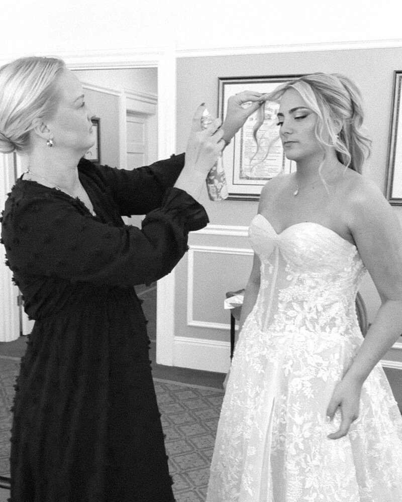 bridal hair stylist