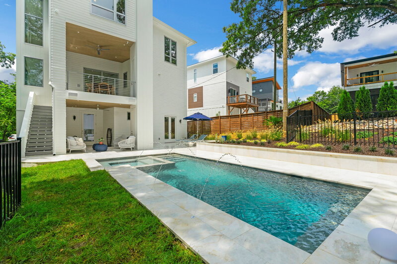 modern backyard design in Charlotte NC