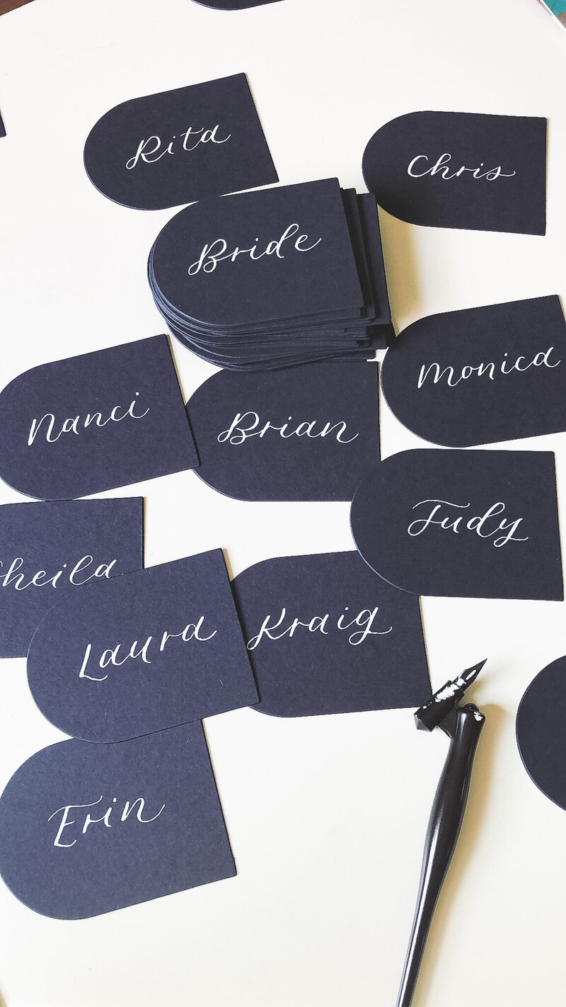 die-cut-tags-with-white-ink-calligraphy
