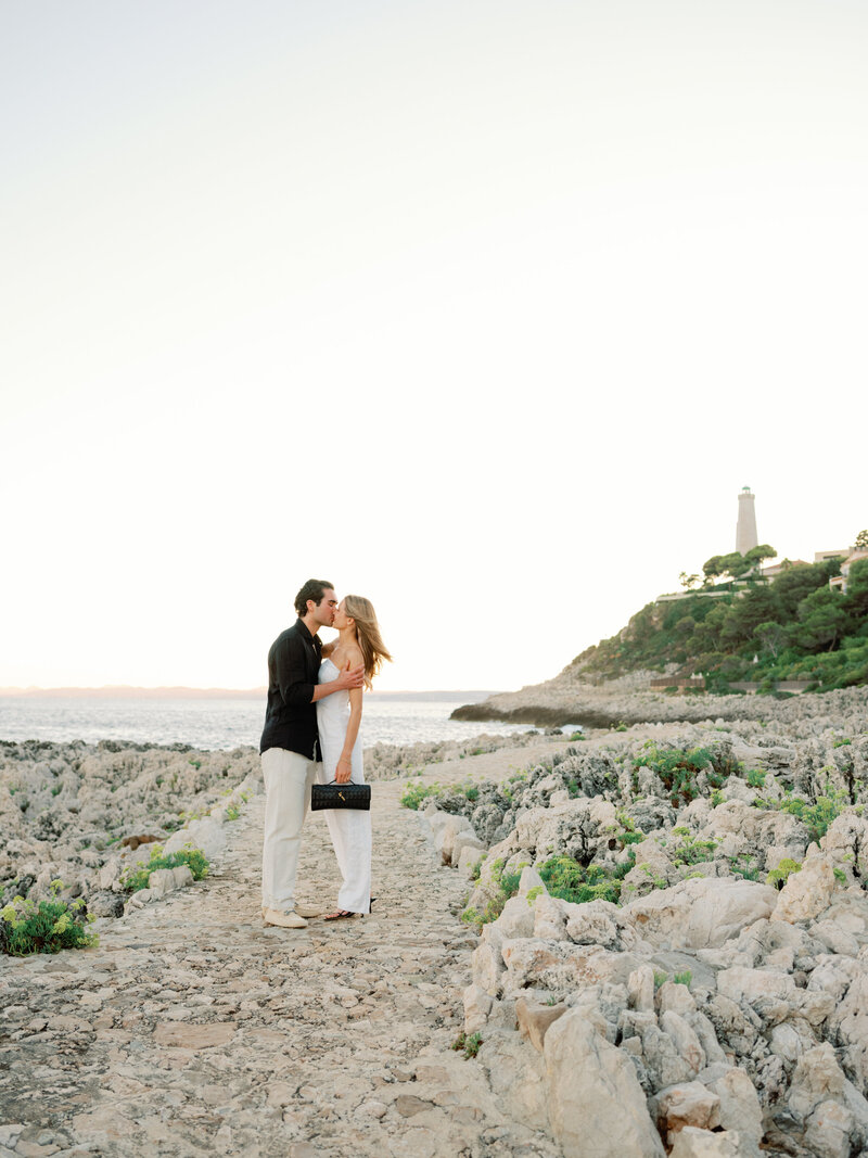 The couple on the "Douaniers's road", St Jean Cap Ferrat, at the sunset