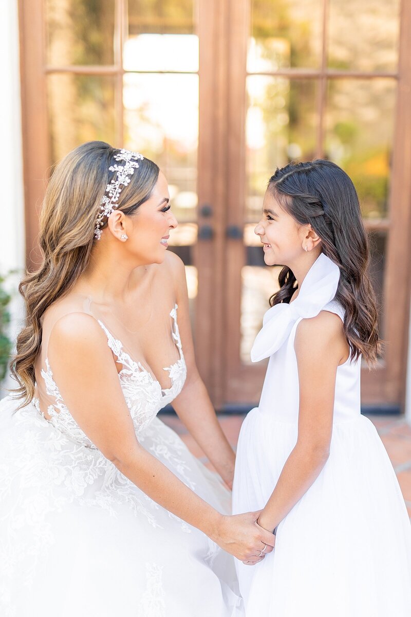 Bride and flower girl at Hummingbird Nest Ranch.