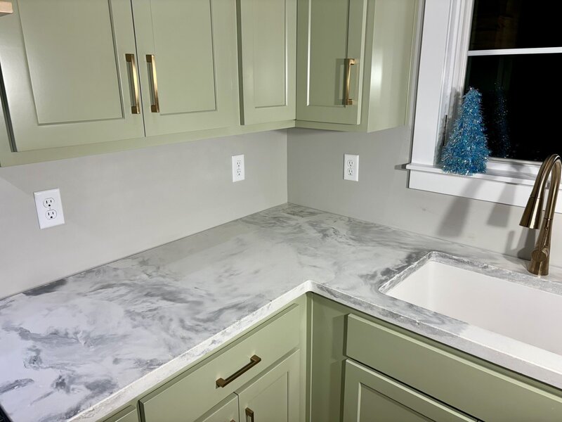 custom-bar-commercial