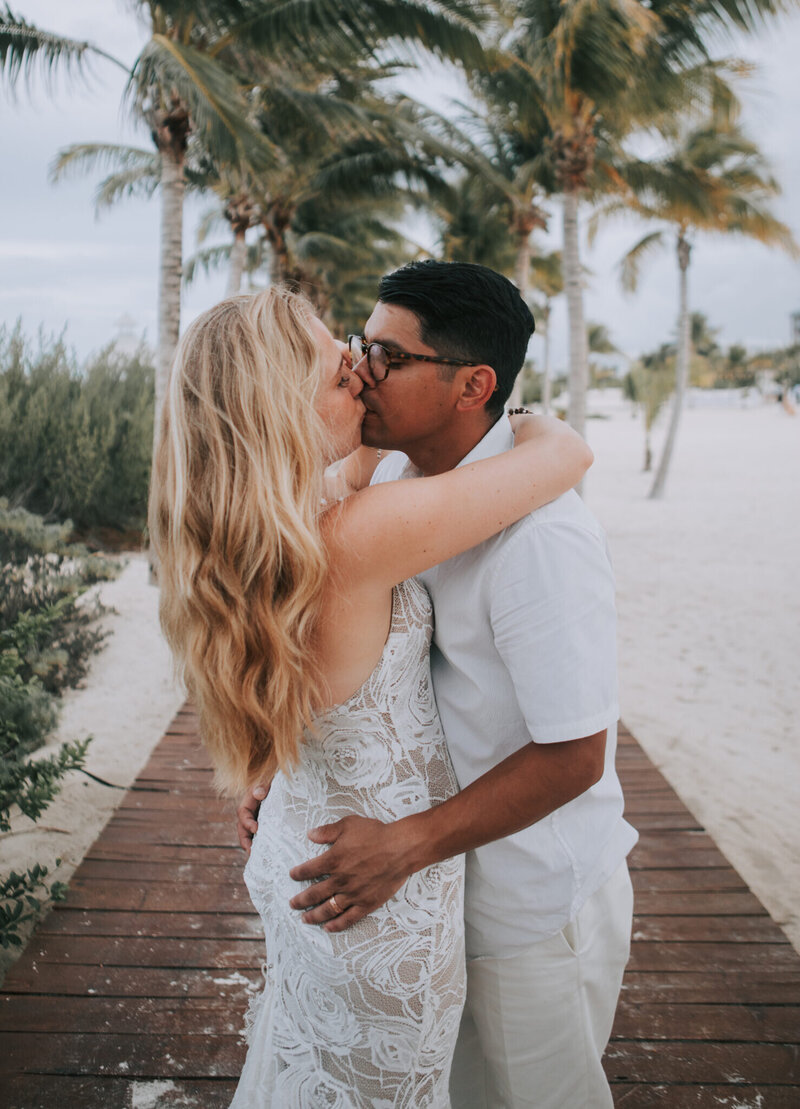 Weddings-Real-Destination-Wedding-Couple-Annie-and-Rey-3-1478x2048