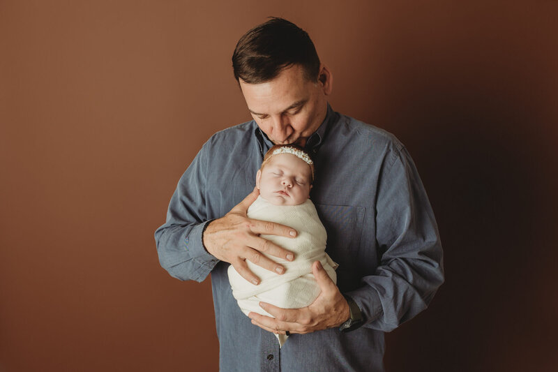 york-newborn-studio-baby-girl-24