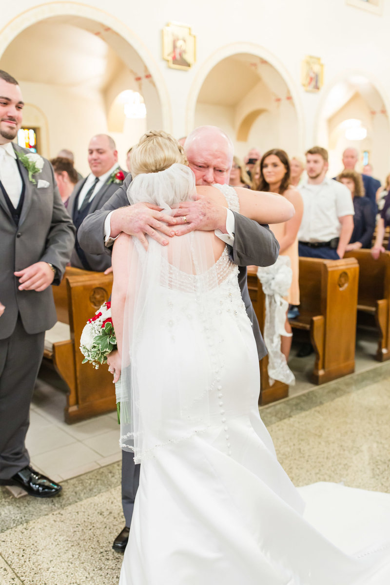 Classic-spring-St- Francis-church-tornto-ohio-wedding-10