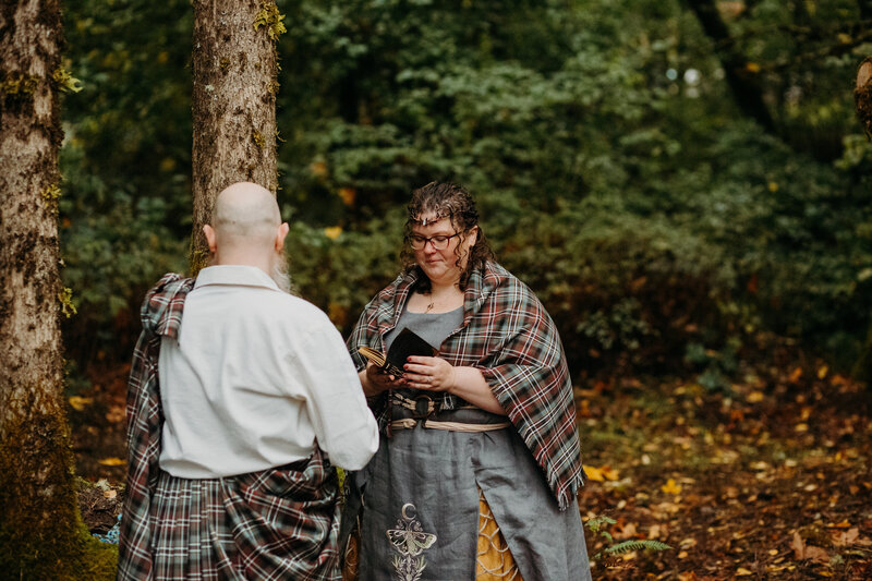 witchy-Hoyt-Arboretum-wedding-2