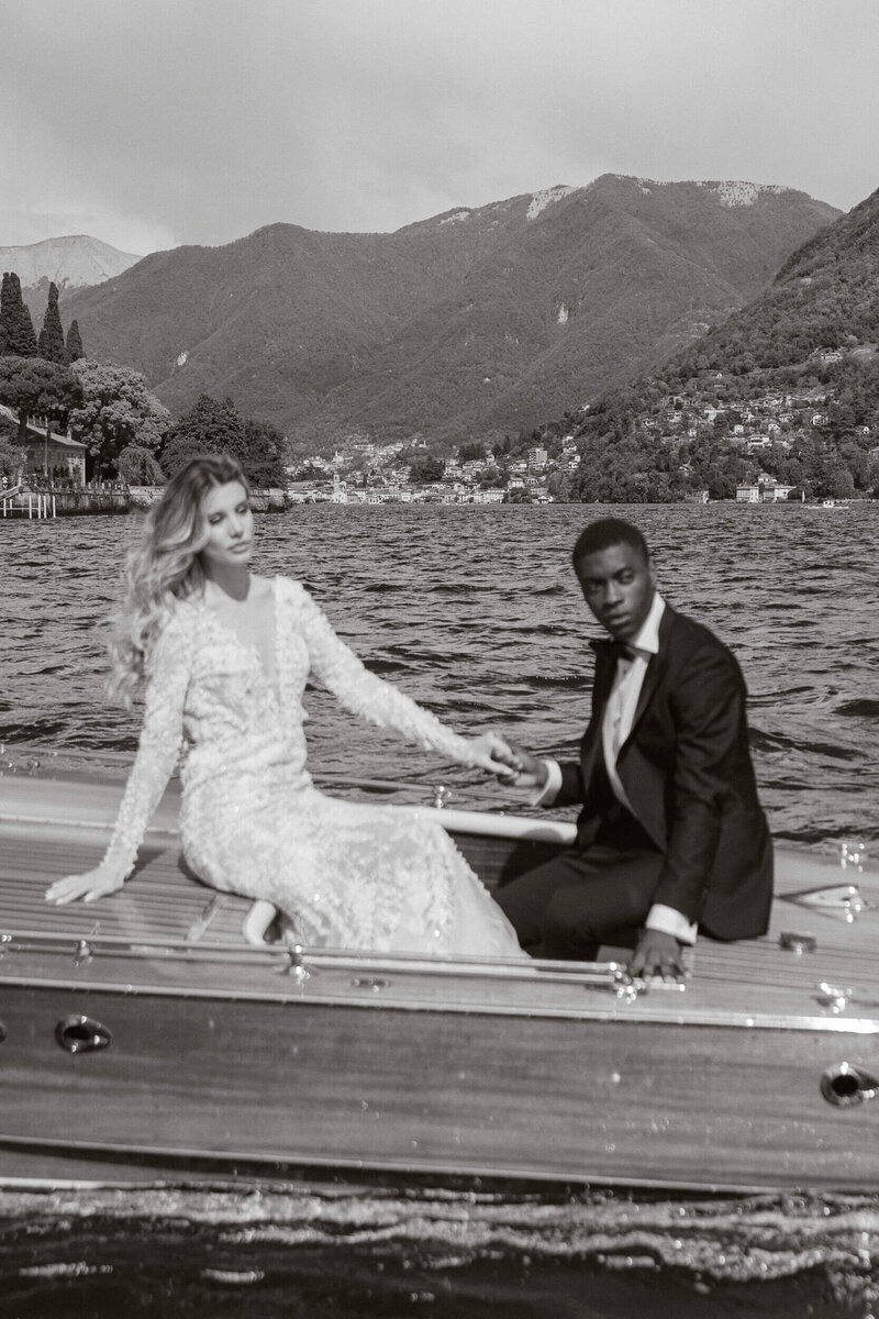 Novare-Villa-Pizzo-B&W-Web-43