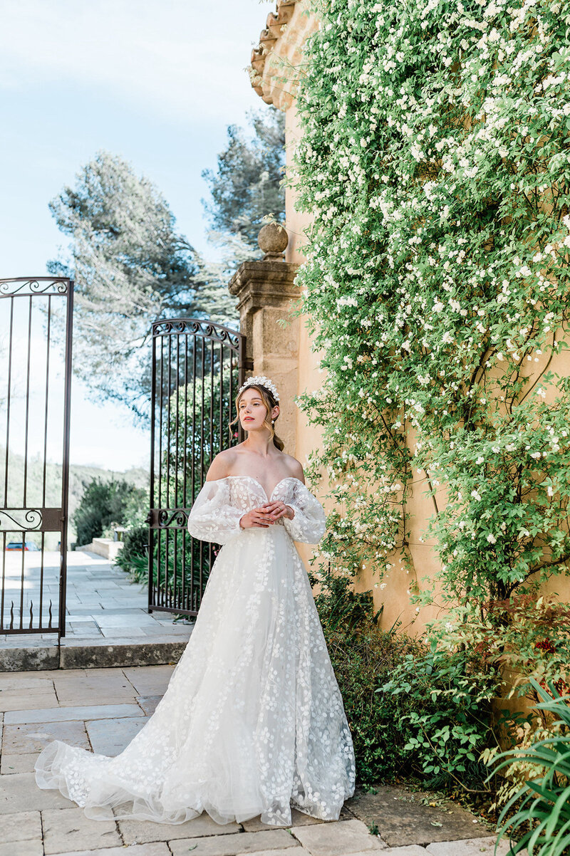 Amour in the City of Lights: In the City of Love, we capture the amour and joy of your special day. Our editorial fine art wedding photography showcases the beauty of Paris.