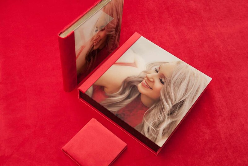 Red boudoir album with full page print