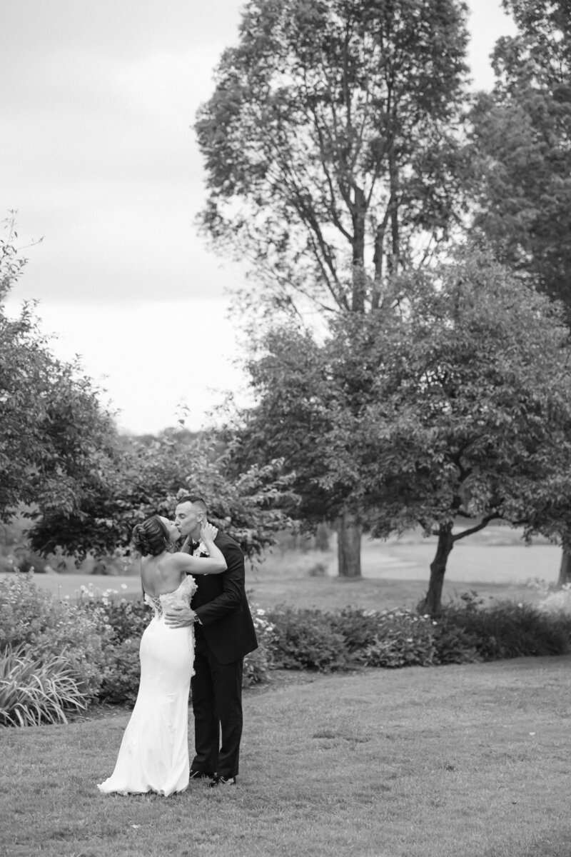 Turning Stone - Kelsee Risler Photography - Christopher + Alaura Wedding-806-2