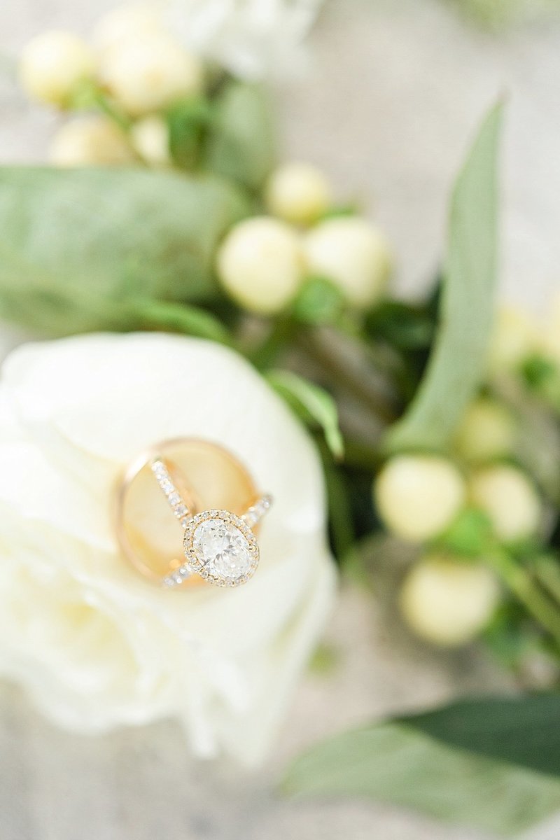 Gadsden-House-south-carolina-wedding-annie-drewchrista-rene-photography-12