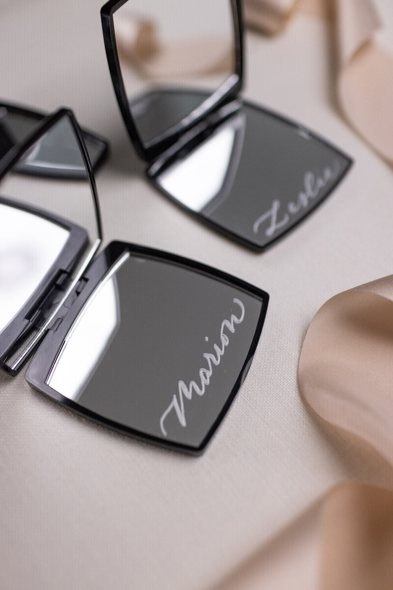 custom-hand-engraved-compact-mirror-by-nob-hill-jane-connecticut-engraver