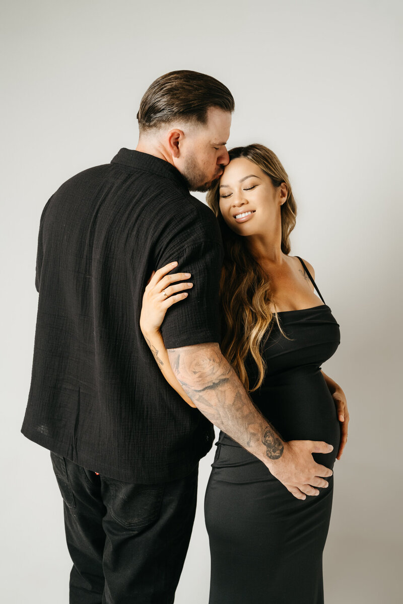 Lake Elsinore Maternity Photographer