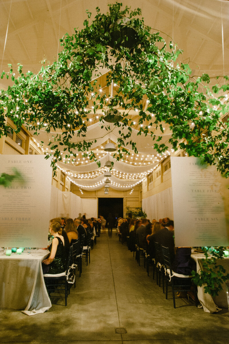 estate-wedding-barn-reception