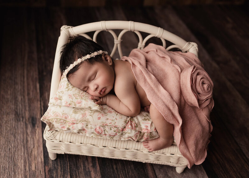 Newborn Safety | 10 Safe Practices for DIY Photography — Kim Forrester  Photography | Newborn, Baby, Maternity, Family