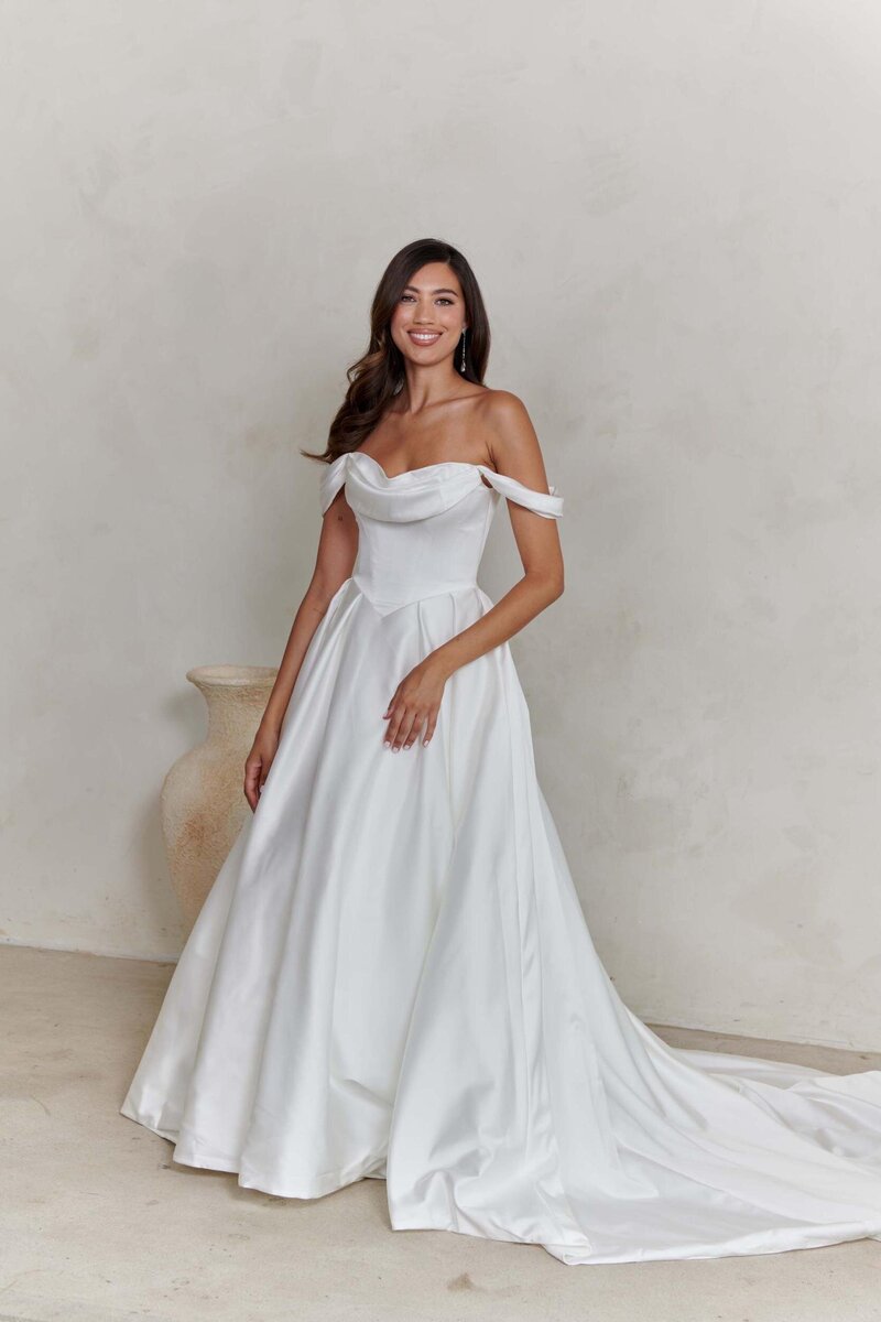 wedding dress shopping and try on