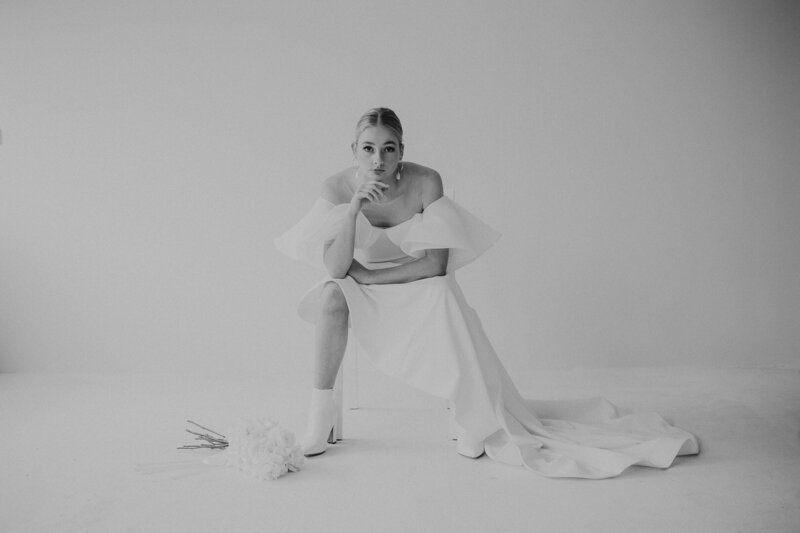 211201 White Editorial 090-Social