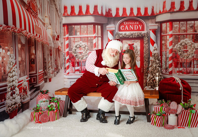 2023Santa_Molly_0019A_Showit