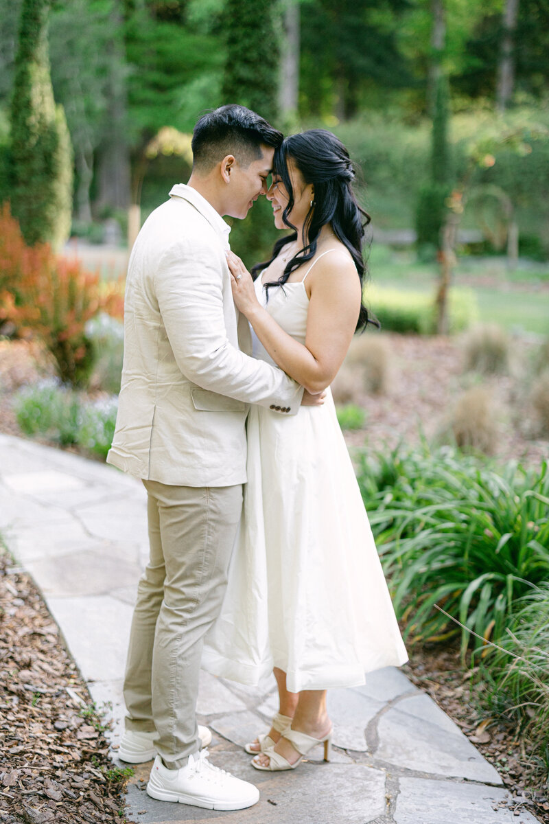 Julie and Jeremy Engagement session Cator woolford gardens atlanta Renee Jael Fine Art Photography_-7