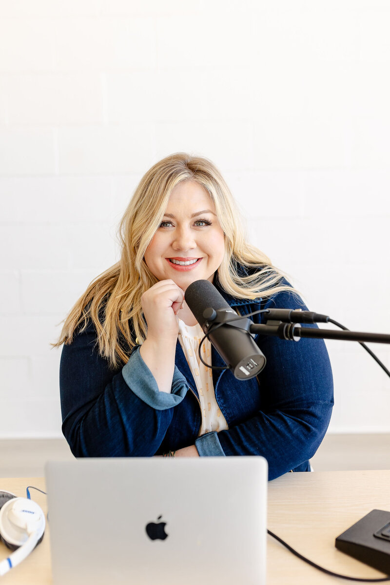 Vocal Coaching California Bay Area | Amanda MacDowell