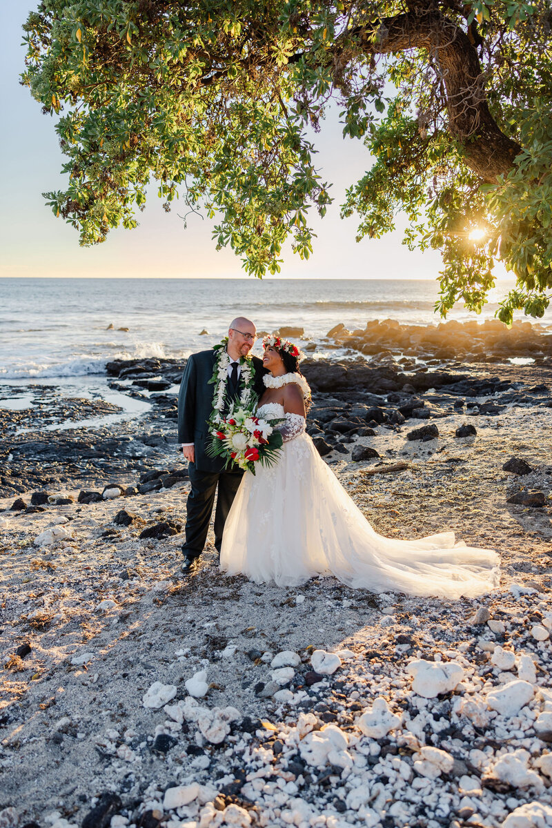 Papa-Kona-Wedding-oceanfront-venue (31)