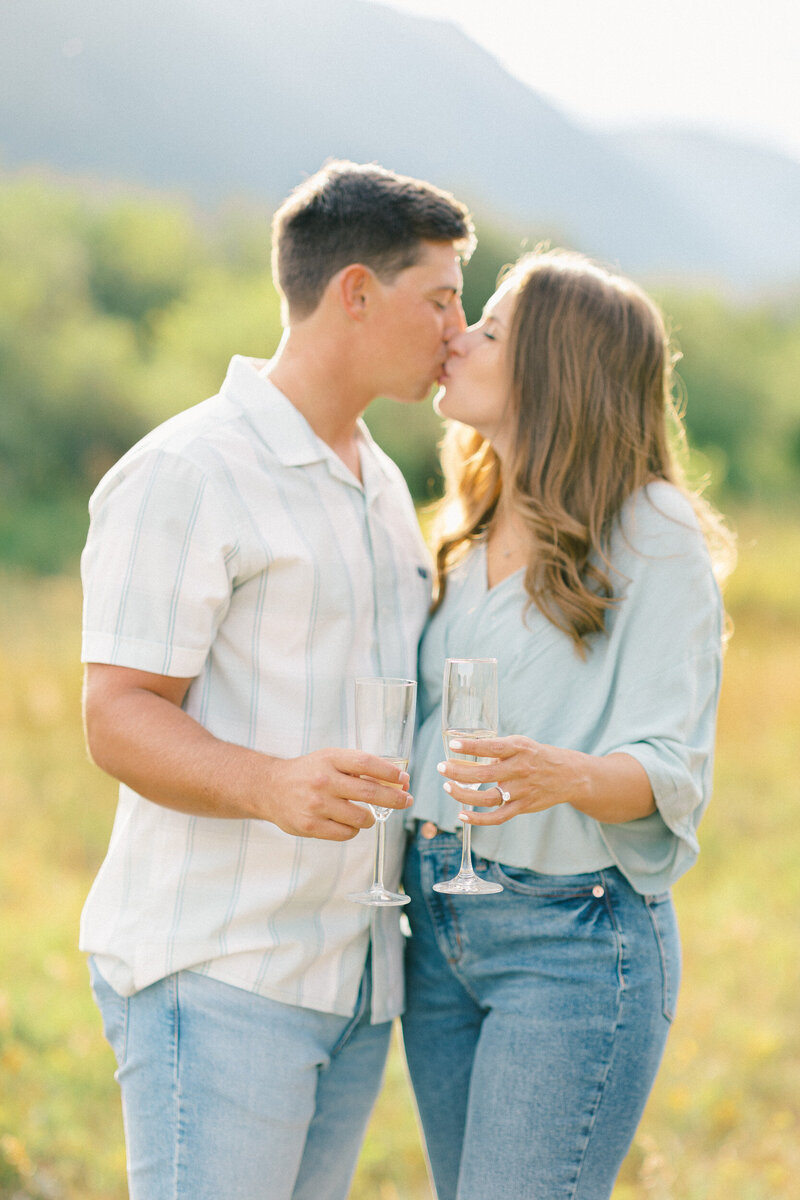 Estes-Park-Engagement-Photography-13