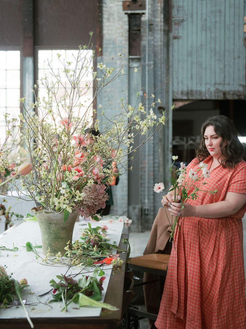 Nicole Arranging | Amphora Educ