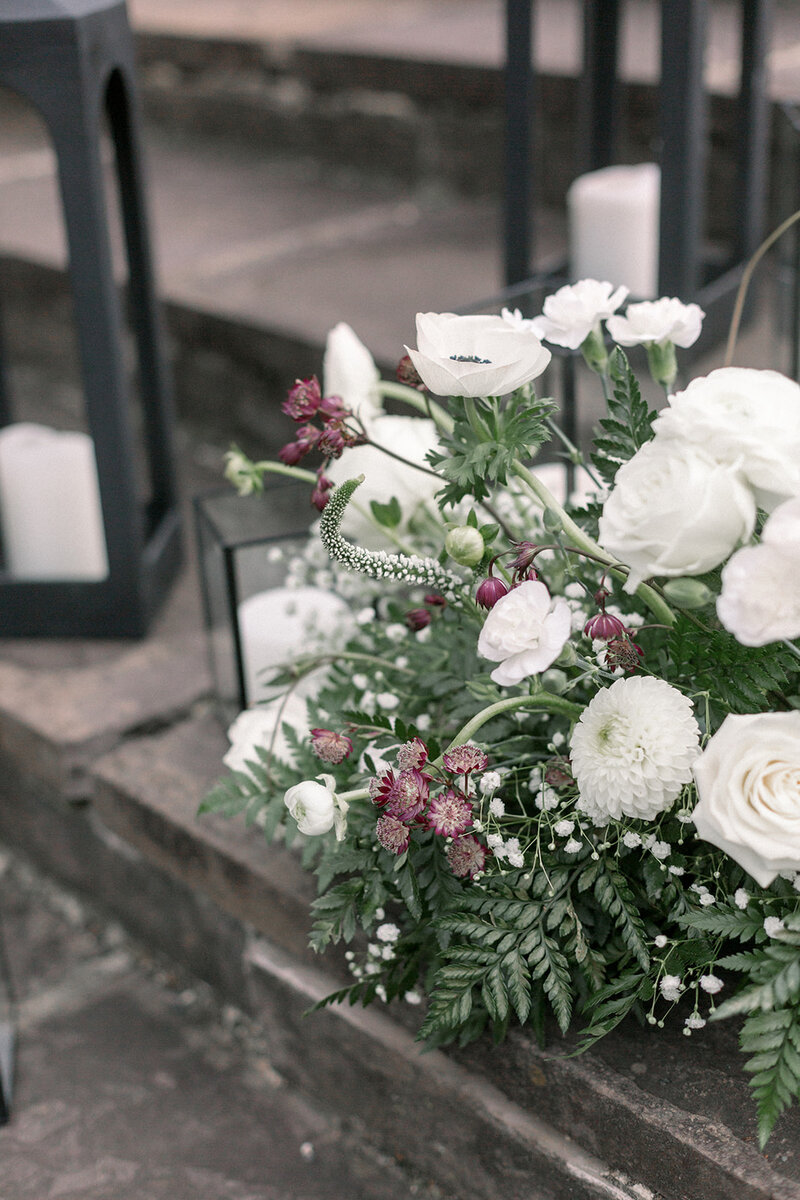Elegant and classy styled shoot at Tyler Gardens