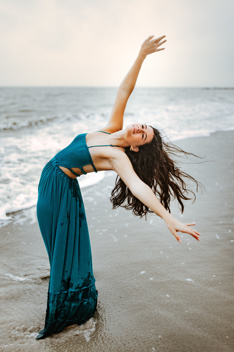 Edisto Beach SC senior portraits, senior portrait photographer, graduation photos Edisto Beach SC, Edisto Beach portrait photographer, Edisto Beach senior pics