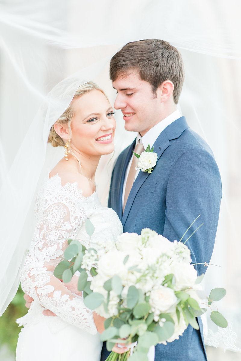 The-Grand-Opera-House-Crowley-Louisiana-Wedding_44