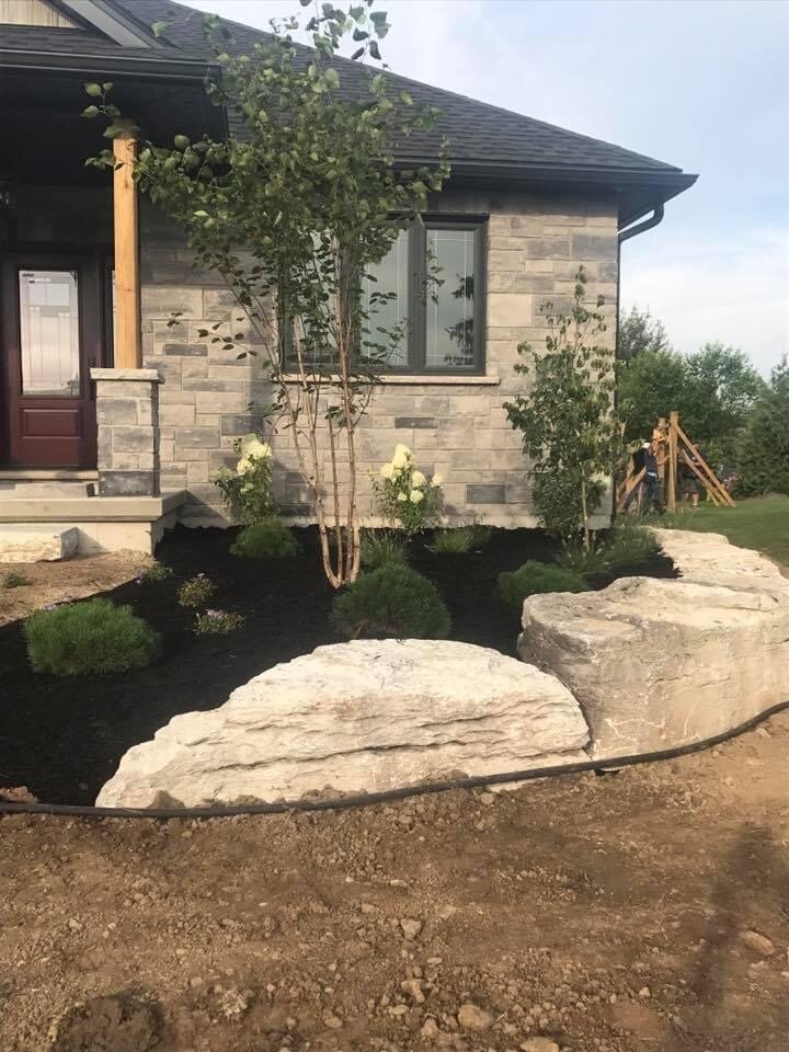 Helenas-Gardening-landscaping-stratford-huron perth-26