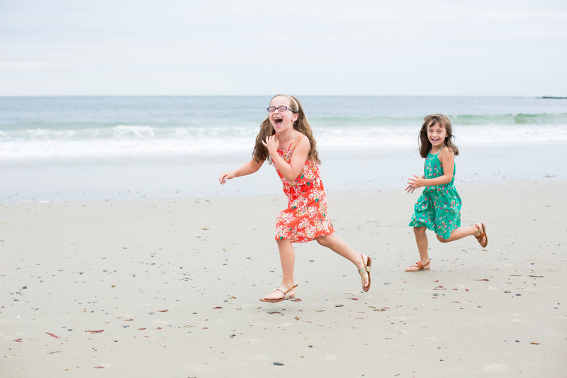 fun and playful family photography beach session
