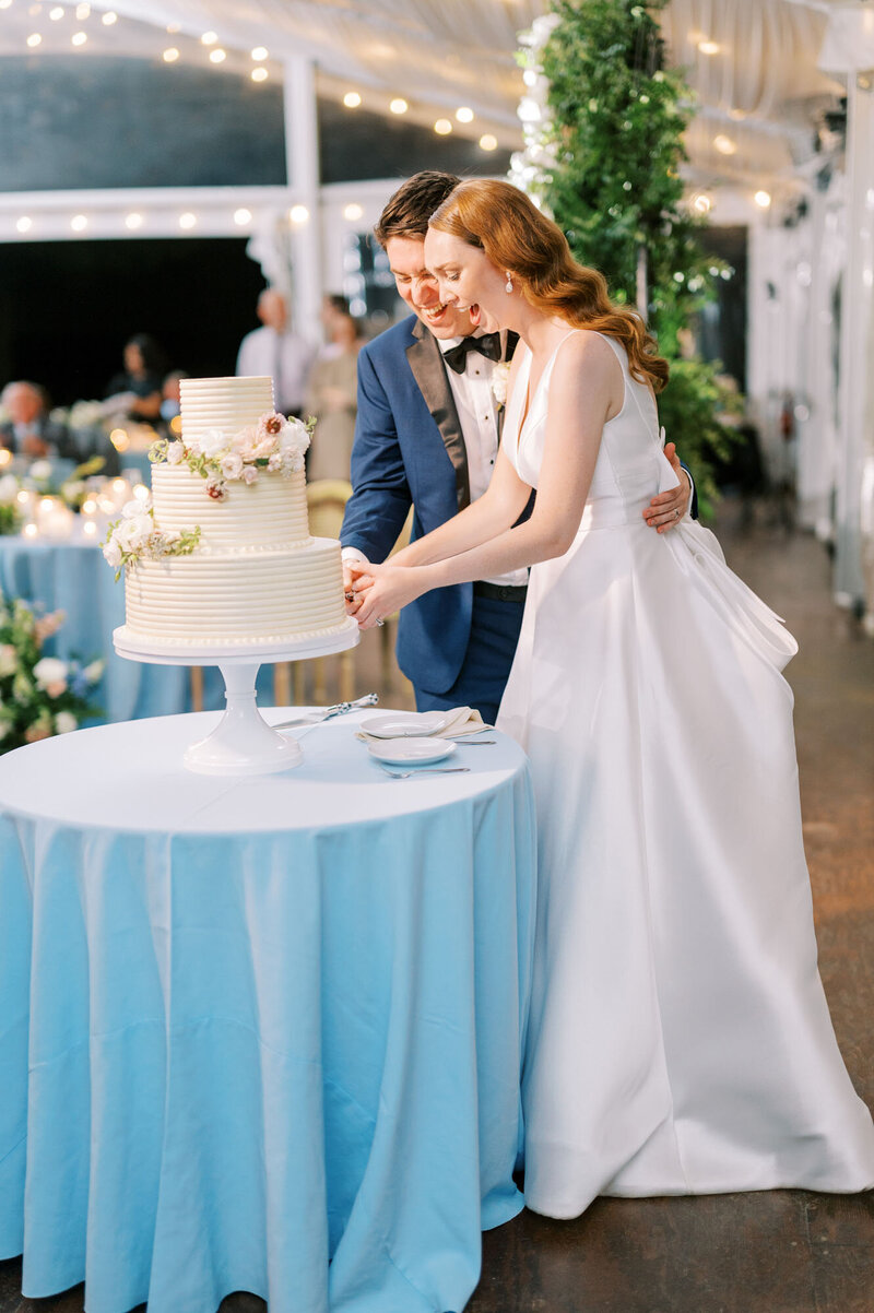 jaclyn-fisher-events-planning-romantic-riverfront-garden-wedding-in-philadelphia-76