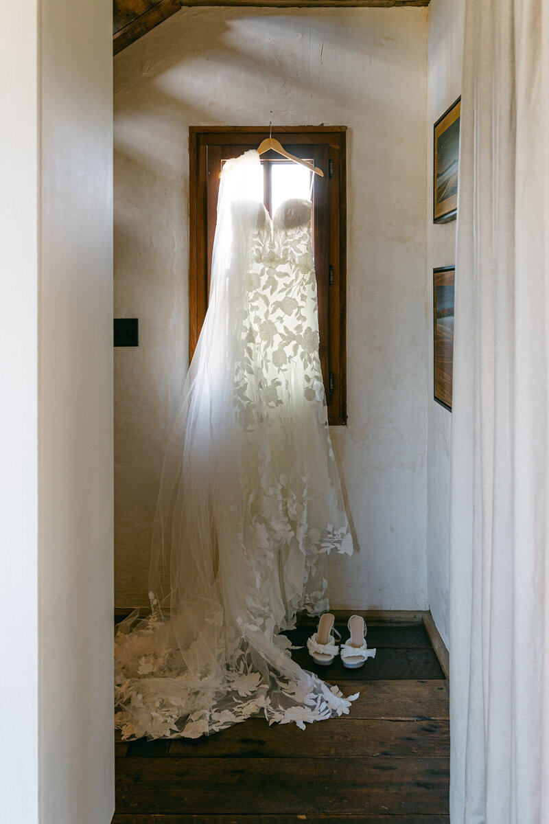 Bridal Getting Ready Tower House wedding Atlanta Wedding Photographer Renee Jael