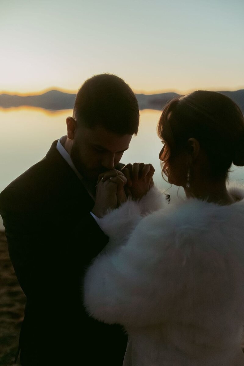 Eduina__Nelly_Lake_Tahoe_Winter_Elopement-35-585ba2d9-1000