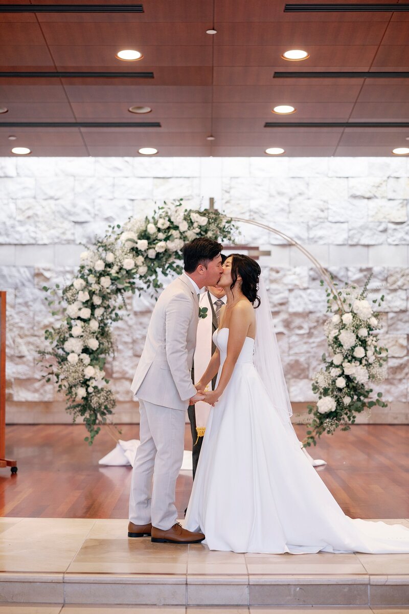 Crossline-church-Laguna-Hills-wedding-94