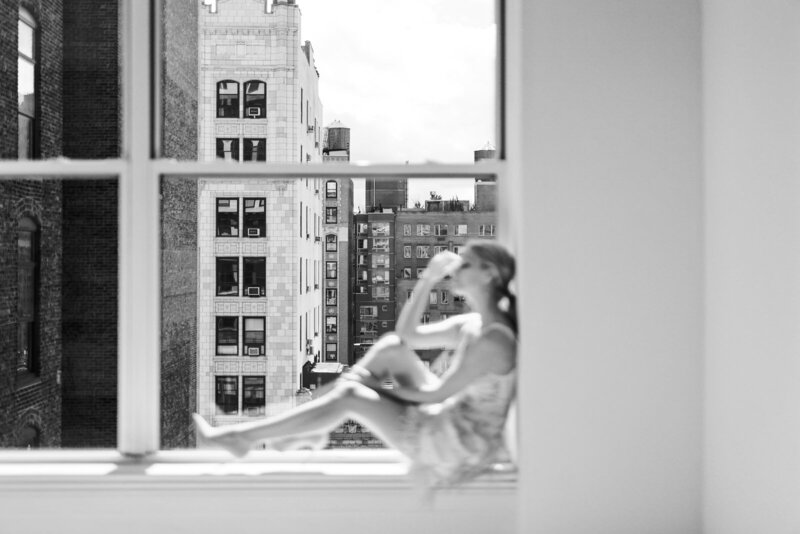 Chic and modern wedding photography during an elegant wedding in Baltimore, Maryland.