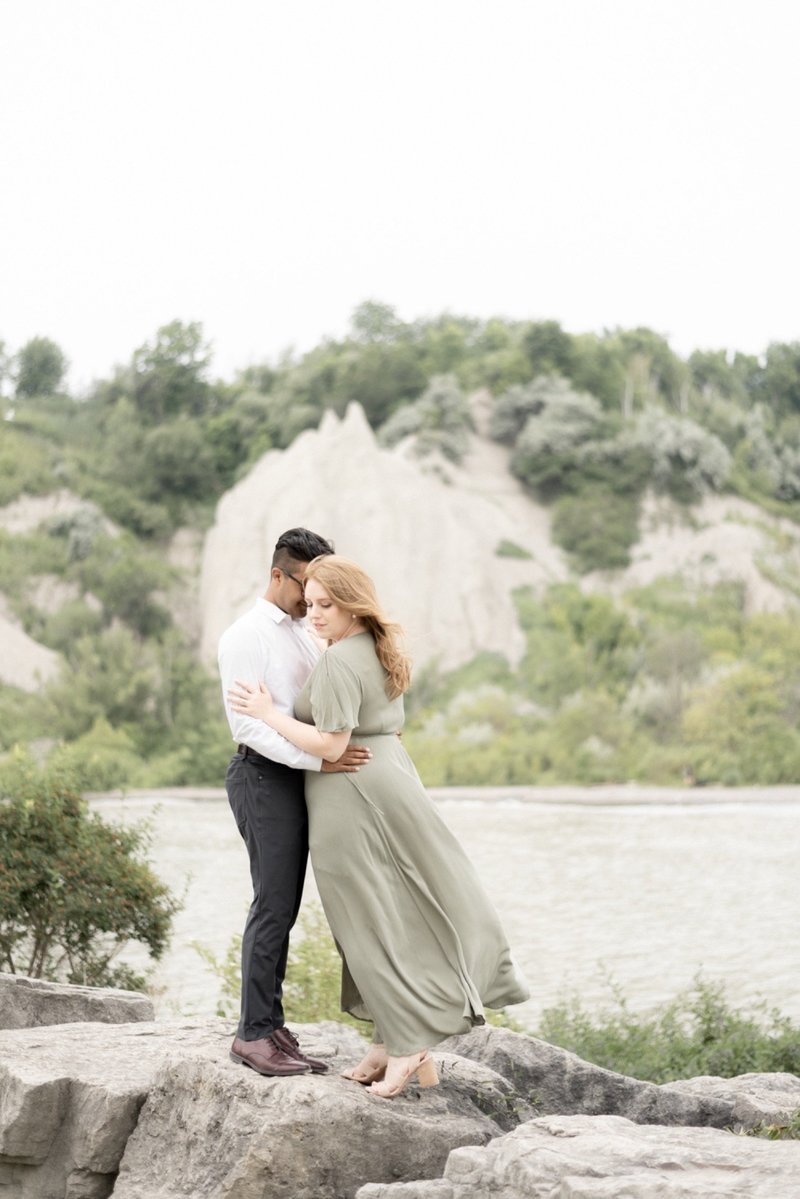 01_Scarborough Bluffs Engagment Session-2