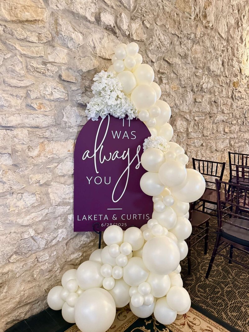 wedding or anniversary balloons in STL by Dreamsc8pe Event Co