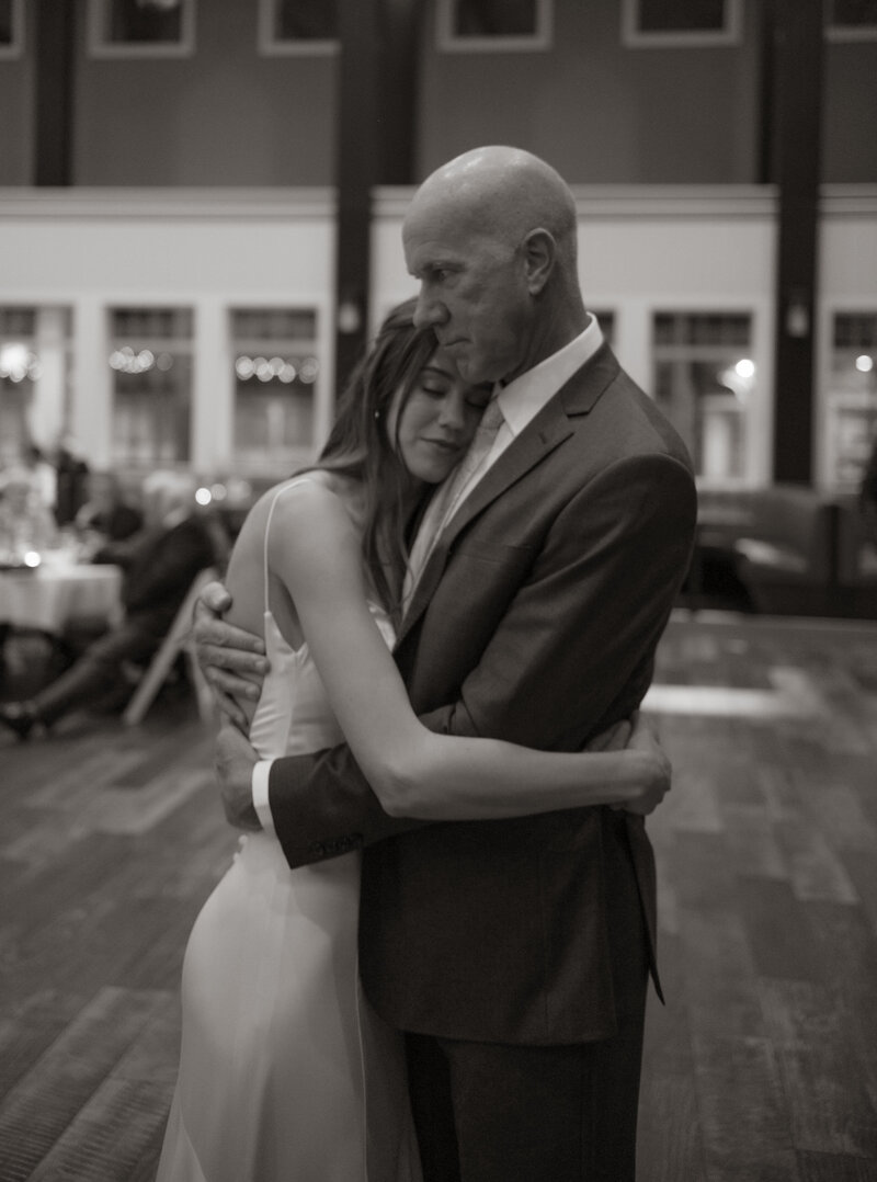 dawson+ava_sneak-peek-108