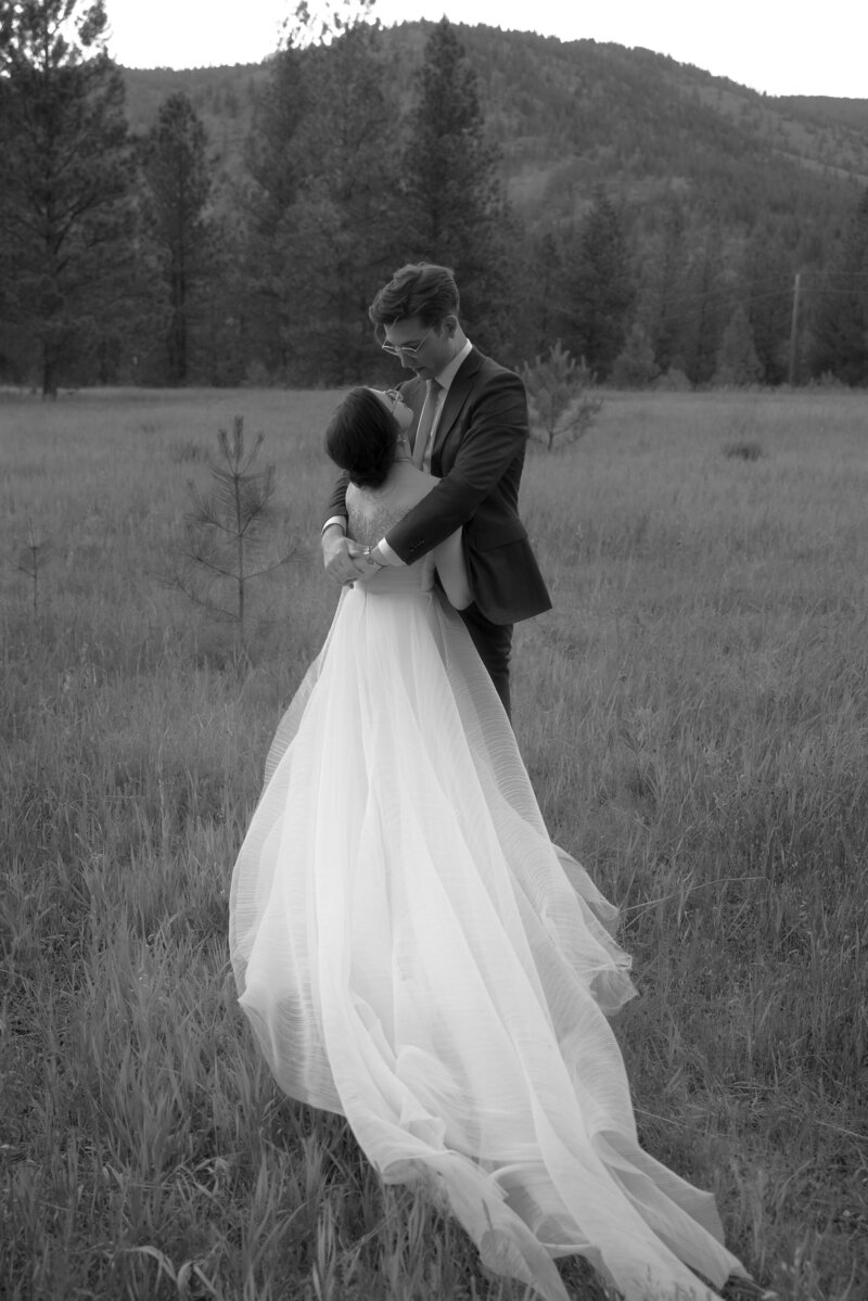 White-Raven-Wedding-Photos-Missoula-2895