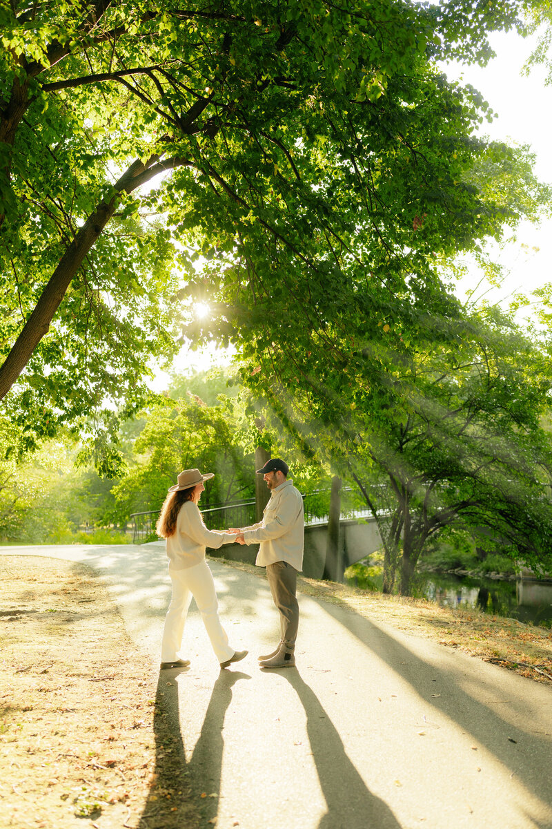 beacon-hill-engagement-session-fenway-engagement-session-carlystorro-2
