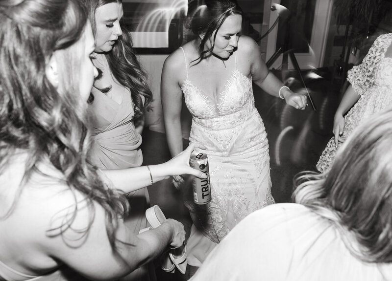 Kyra_Carter_Wedding_AgarsCorner_Saskatoon_KaylaCassidyPhoto-43