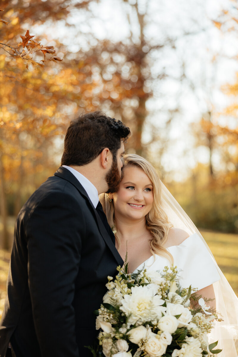 BENEATHTHESPRUCE-SOUTH-DAKOTA-WEDDING-PHOTOGRAPHER-AND-VIDEOGRAPHER-7036